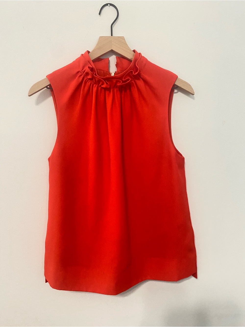 Ted Baker Sleeveless Ruffle-Neck Shell Top - Red SZ 3 EUC
